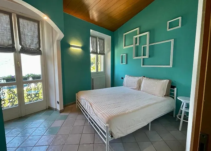 Divina アパート ヴァレンナ