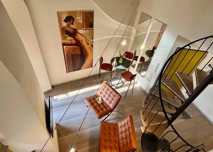 アパート Divina ヴァレンナ