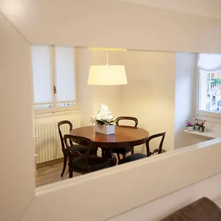 Divina Apartmán Varenna